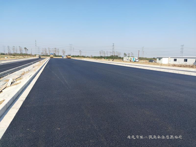 蘇通科技產業(yè)園江泰路北延及黃山路道路工程竣工通車
